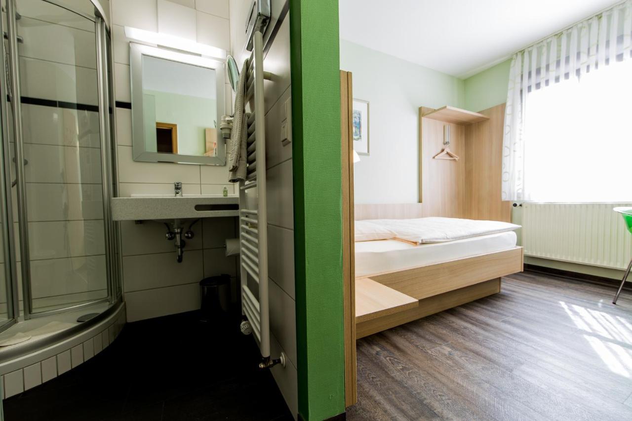 Hotel Zur Post Heilbronn Bagian luar foto